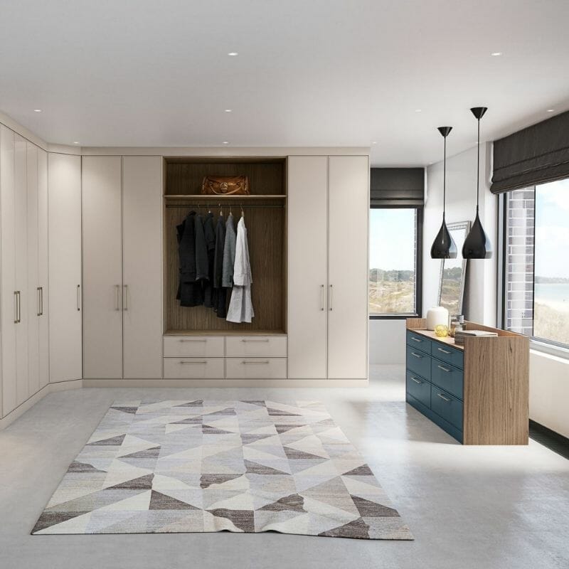 Mike Hughes 800 square template 23